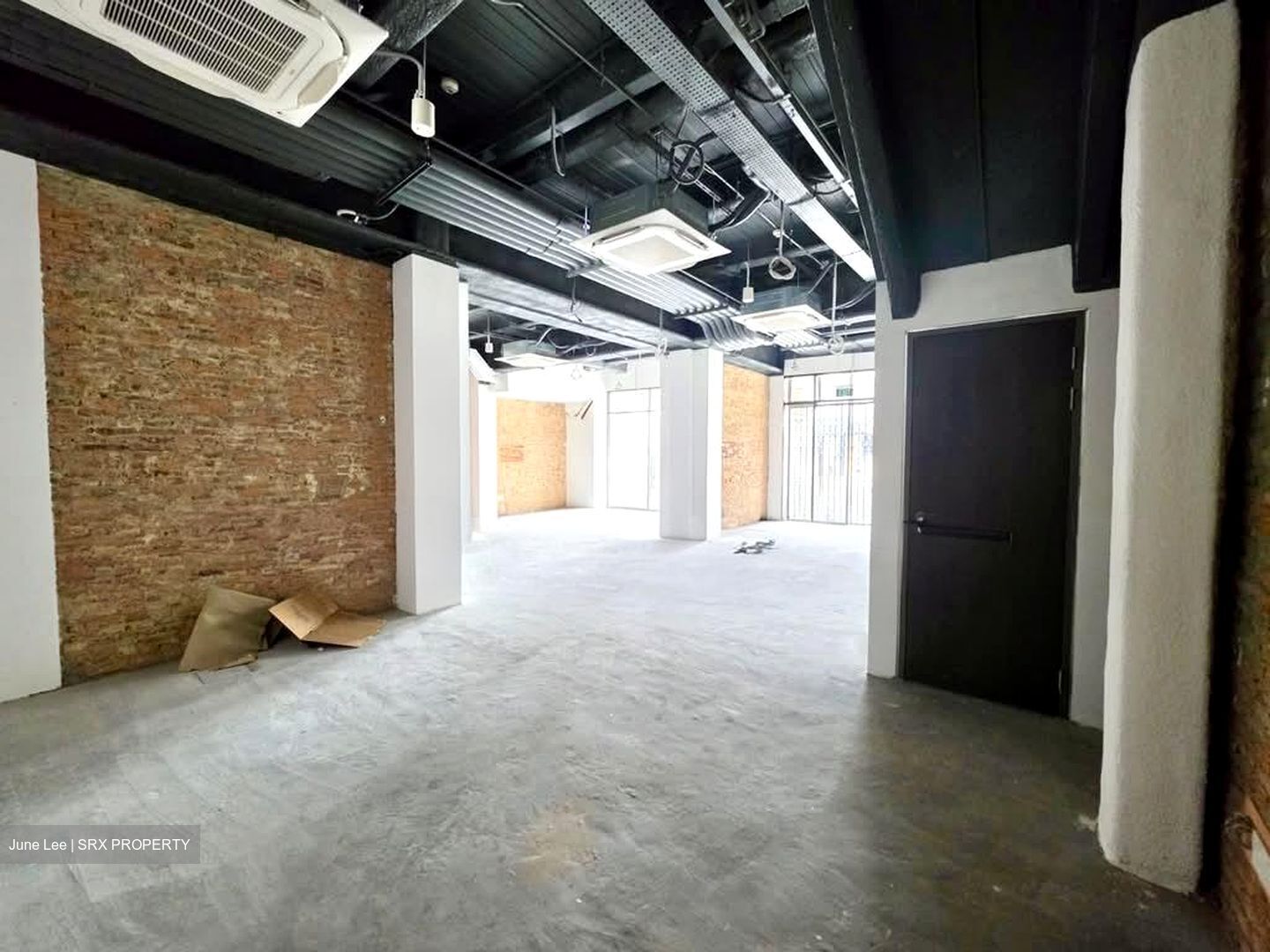 Serangoon Road (D8), Office #594019411